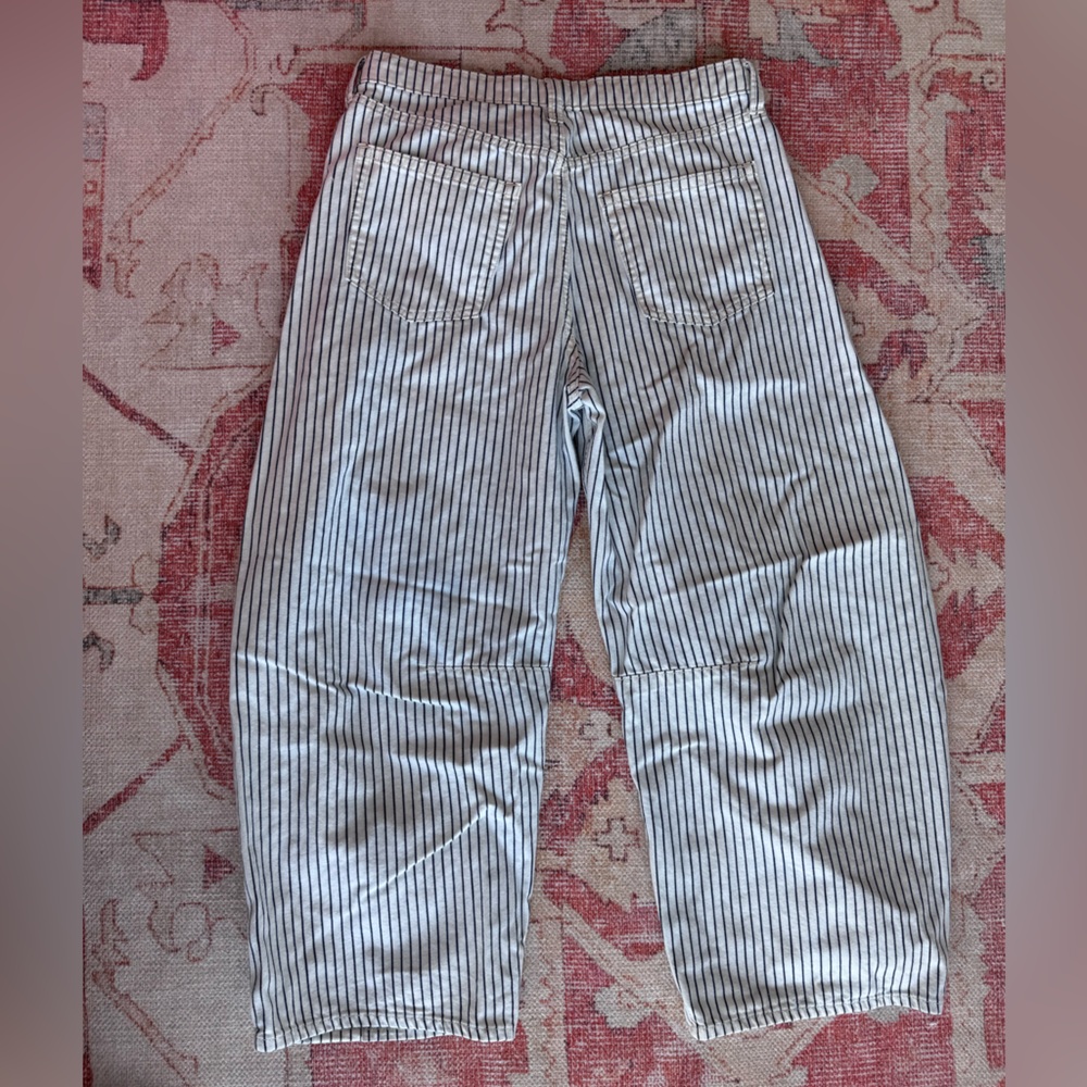 GAP / High Rise Horseshoe Jeans / 29 Regular / Railroad Stripe - Picture 3 of 5